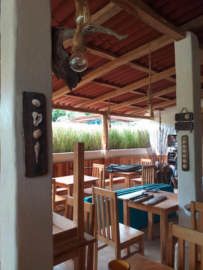 Tiki Dorm Villa Santa Catalina Exterior photo