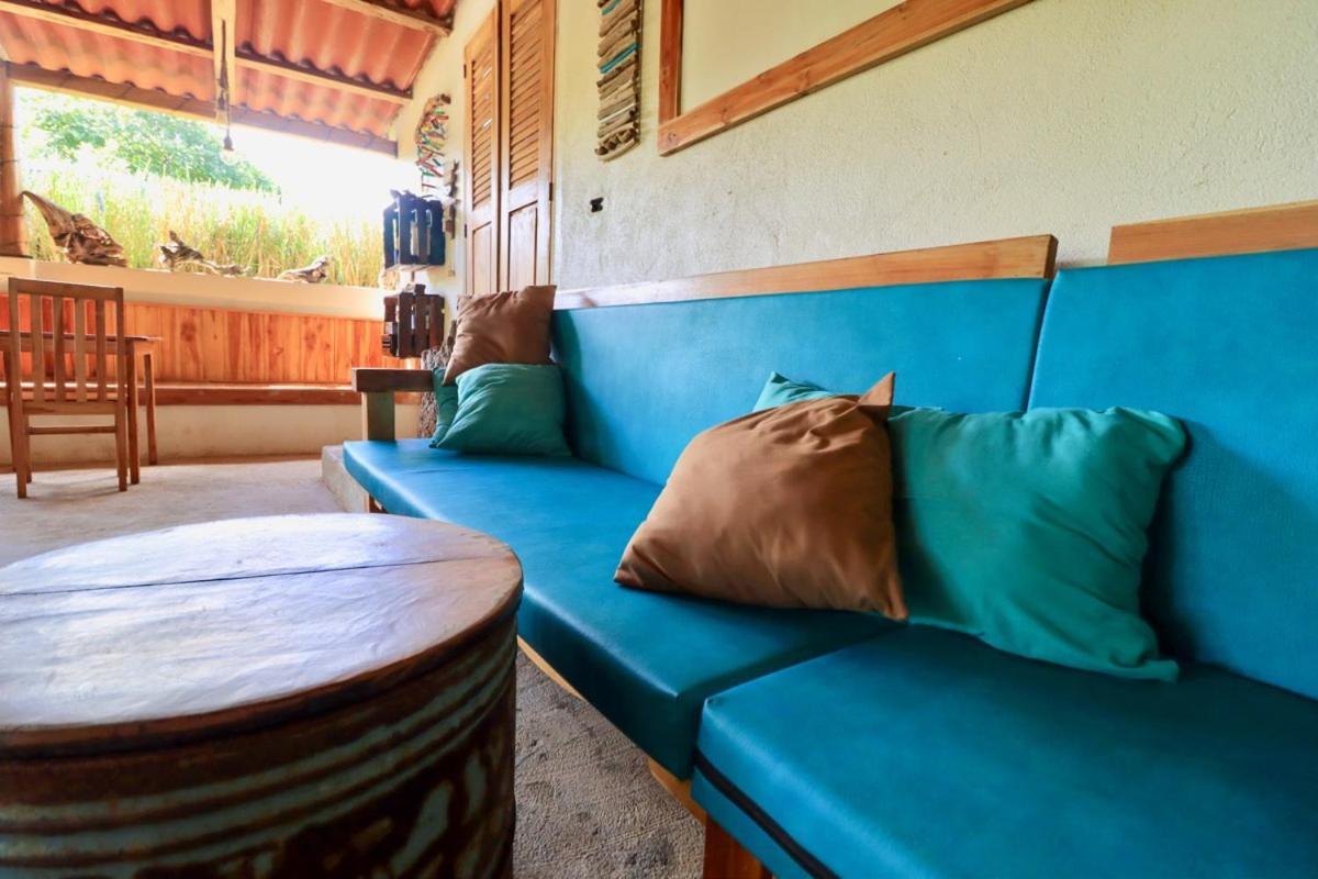 Tiki Dorm Villa Santa Catalina Exterior photo