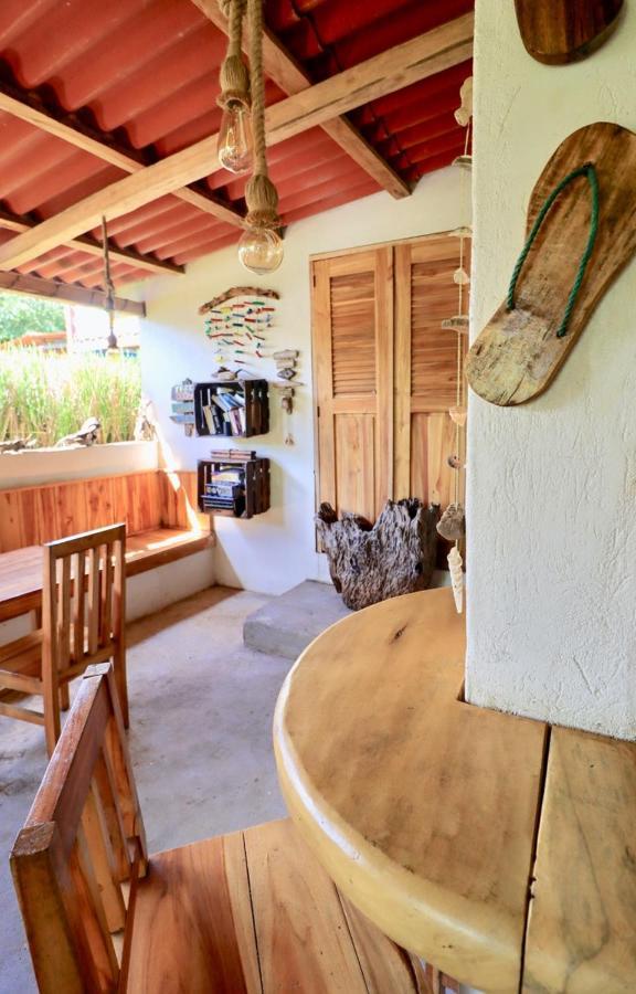 Tiki Dorm Villa Santa Catalina Exterior photo